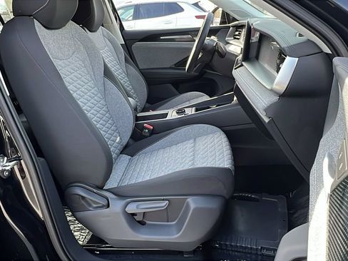 New 2026 Volkswagen Tiguan S image 10