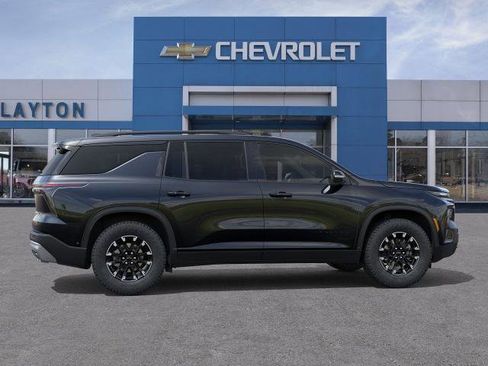 New 2026 Chevrolet Traverse Z71 w/ Driver Confidence Package image 28