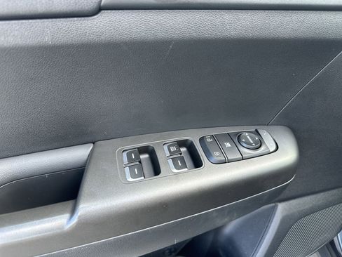 Certified 2019 Kia Sportage LX FWD image 15