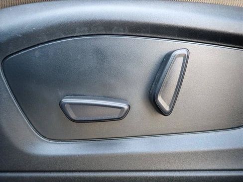Used 2020 Ford Explorer 4WD image 13