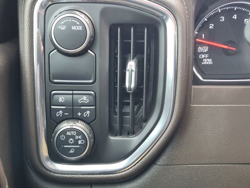 Used 2020 Chevrolet Silverado 1500 RST w/ Texas Edition RWD image 18
