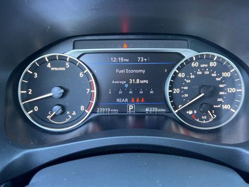 Used 2025 Nissan Altima 2.5 SV FWD image 21