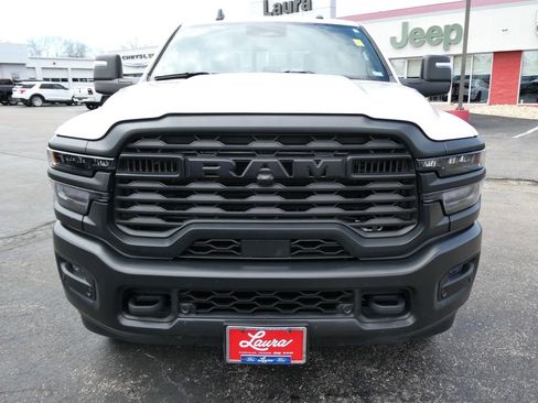 Used 2025 RAM 3500 Tradesman AWD/4WD image 10