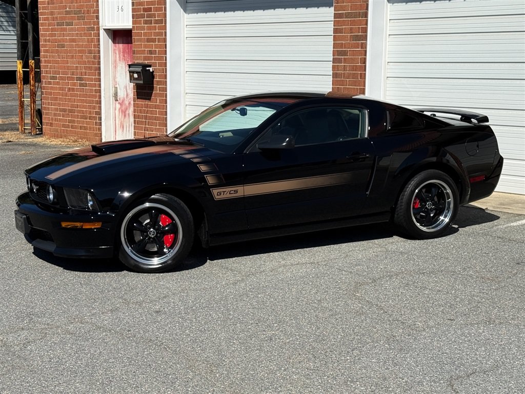 Used 2007 Ford Mustang GT RWD image 9
