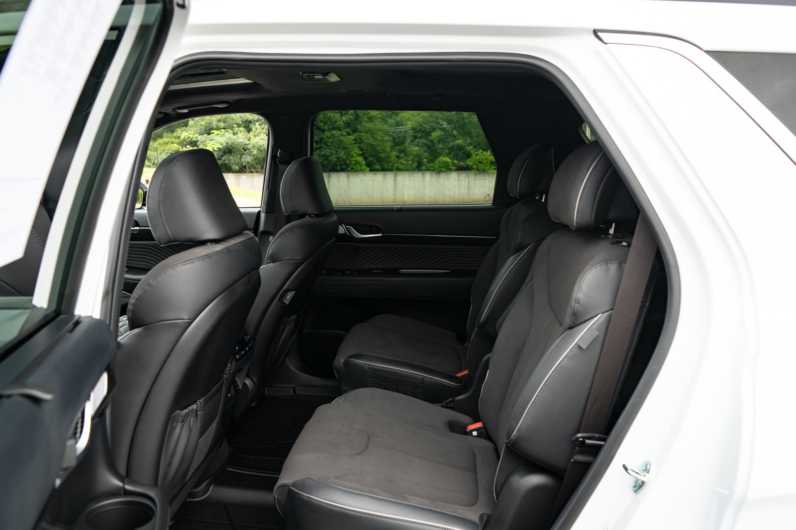 Used 2025 Hyundai Palisade Calligraphy AWD/4WD image 19