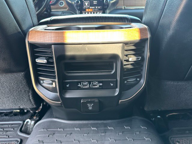 Used 2020 RAM 2500 Limited AWD/4WD image 37