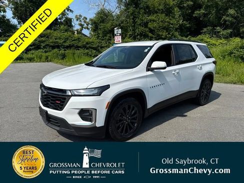 Used 2023 Chevrolet Traverse RS AWD/4WD image 4