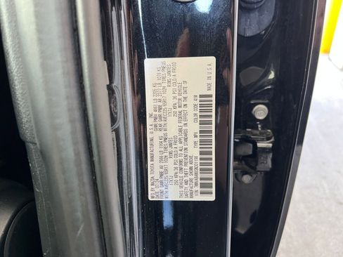 Used 2025 MAZDA CX-50 AWD 2.5 S w/ Select Package image 29