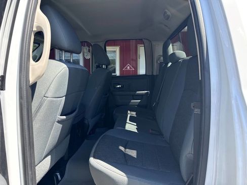 Used 2013 RAM 1500 Classic SLT w/ Premium Display Pkg AWD/4WD image 17