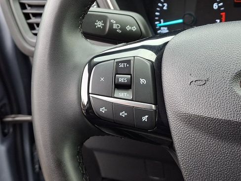 Used 2022 Ford Escape SE w/ Cold Weather Package image 21