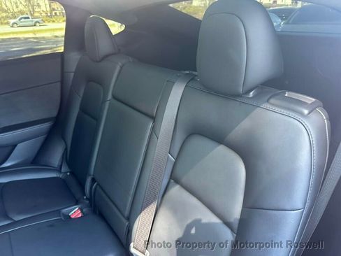 Used 2021 Tesla Model Y 2WD image 18