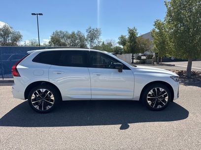 New 2026 Volvo XC60 B5 Plus w/ Climate Package