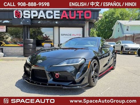 Used 2022 Toyota Supra w/ Safety & Technology Package RWD image 1