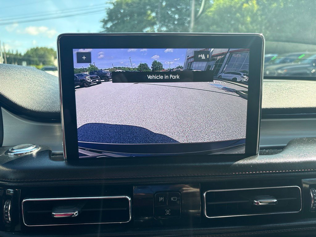 Used 2023 Lincoln Aviator AWD image 24