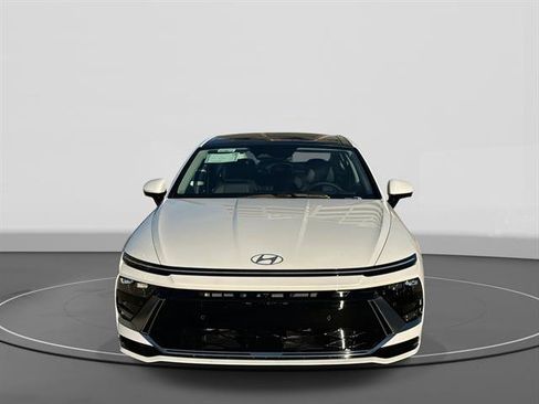 New 2026 Hyundai Sonata Limited image 2