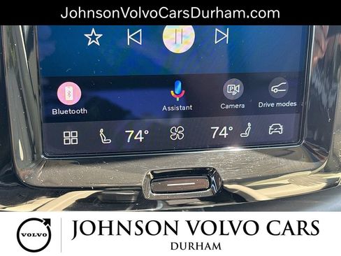 Used 2023 Volvo XC60 B5 Core AWD/4WD image 17