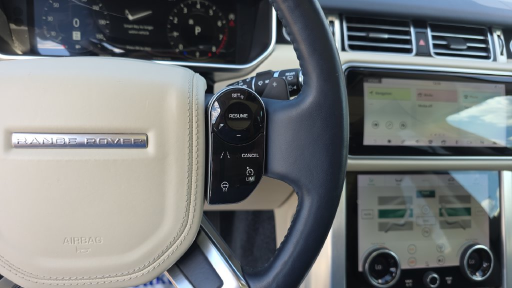 Used 2019 Land Rover Range Rover HSE AWD/4WD image 17
