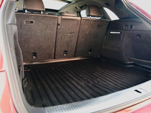 Used 2019 Audi SQ5 Premium Plus w/ Premium Plus Package image 28