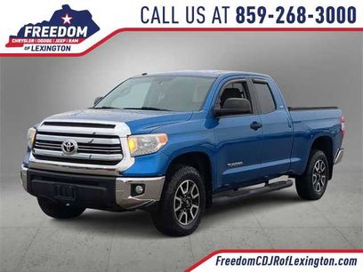 Used 2017 Toyota Tundra SR5 w/ SR5 Upgrade Package