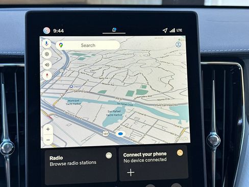 New 2026 Volvo XC60 B5 Ultra w/ Protection Package Premier image 21