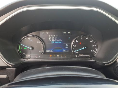 Used 2022 Ford Escape SE w/ Convenience Package FWD image 26