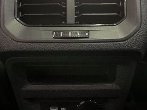 Certified 2024 Volkswagen Tiguan SE R-Line image 14