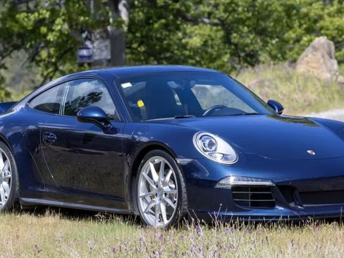 Used 2014 Porsche 911 Carrera 4 AWD/4WD image 1