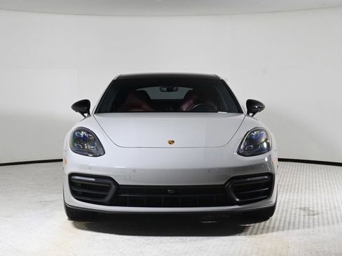 Certified 2022 Porsche Panamera Platinum Edition image 10
