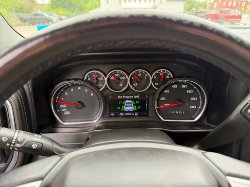Used 2020 Chevrolet Silverado 1500 LT Trail Boss w/ Convenience Package AWD/4WD image 28