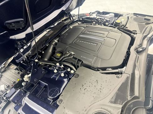 Certified 2024 Jaguar F-TYPE R-Dynamic image 25