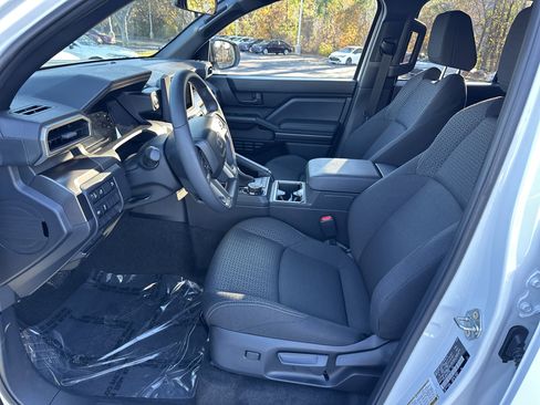 Certified 2025 Toyota 4Runner SR5 image 16