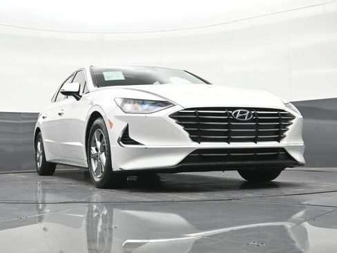 Used 2022 Hyundai Sonata SE w/ Preferred Accessory Package FWD image 30