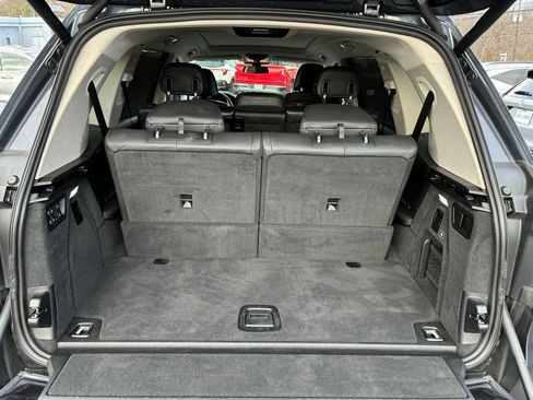 Used 2021 BMW X7 xDrive40i w/ Premium Package image 13