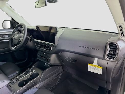 New 2025 Ford Bronco Sport Outer Banks w/ Outer Banks Tech Package+ AWD/4WD image 29