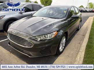 Used 2020 Ford Fusion SE FWD video 1