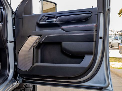 Used 2025 GMC Sierra 2500 AT4X w/ Snow Plow Prep/Camper Package image 37