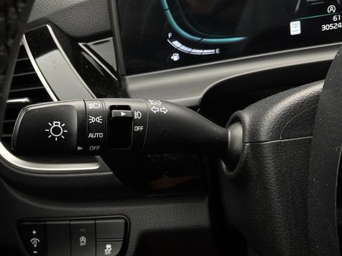 Used 2025 Kia Seltos S FWD image 36