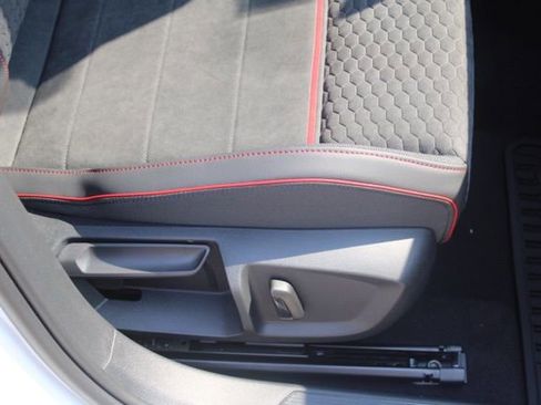 New 2025 Volkswagen GTI SE image 13