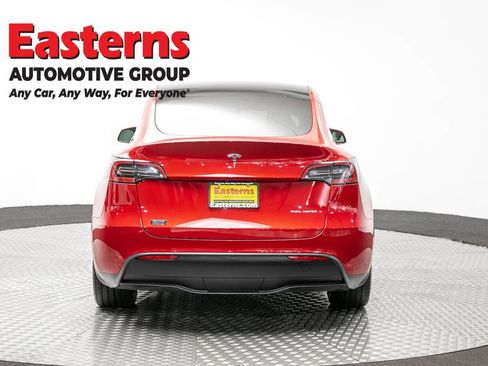 Used 2023 Tesla Model Y Long Range AWD/4WD image 6