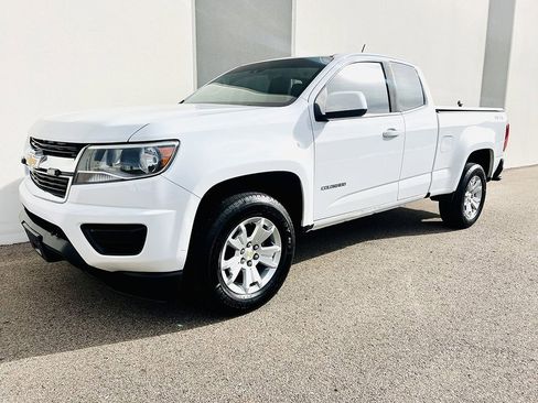 Used 2020 Chevrolet Colorado LT w/ Safety Package image 24