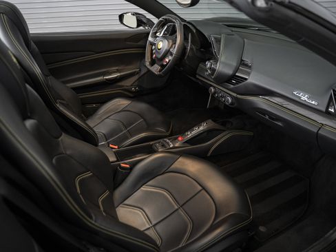 Certified 2018 Ferrari 488 Spider RWD image 32