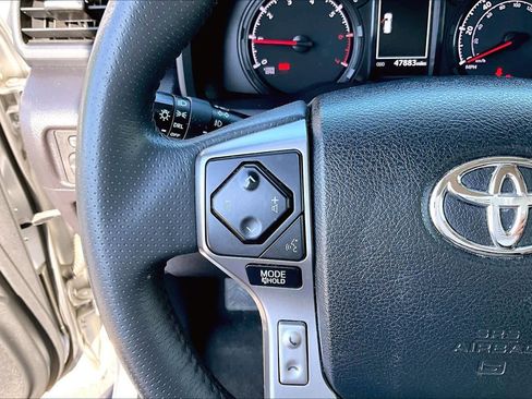 Certified 2024 Toyota 4Runner SR5 image 22