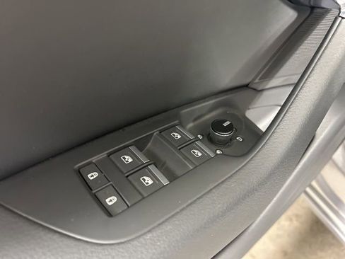 Used 2023 Audi A6 2.0T Premium w/ Convenience Package AWD/4WD image 21