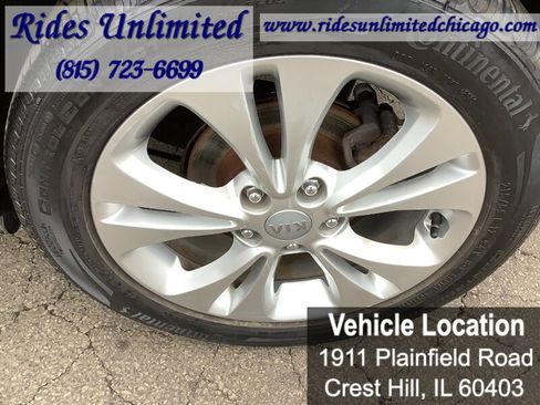 Used 2015 Kia Soul + image 36