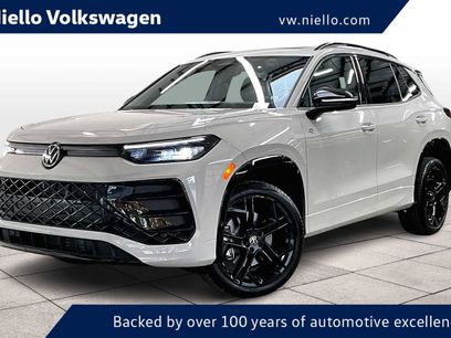 New 2026 Volkswagen Tiguan SE R-Line