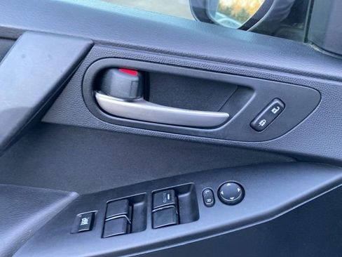 Used 2012 MAZDA MAZDA3 i Touring image 18