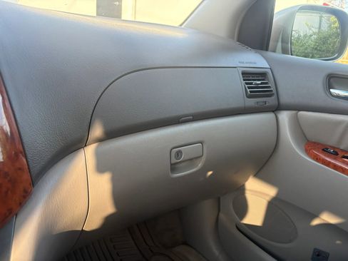 Used 2008 Toyota Sienna XLE image 20