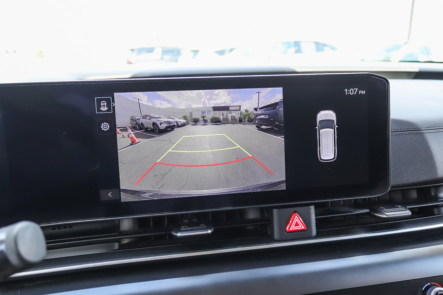 Certified 2026 Kia Carnival FWD image 25