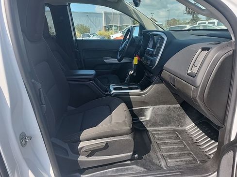 Used 2022 Chevrolet Colorado LT w/ Fleet Safety Package RWD image 26