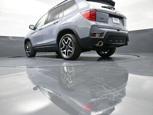 Certified 2023 Honda Passport Elite image 32